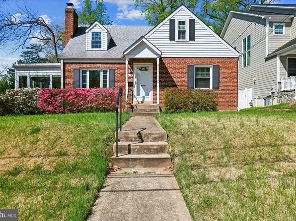 9600 Page Ave, Bethesda, MD 20814