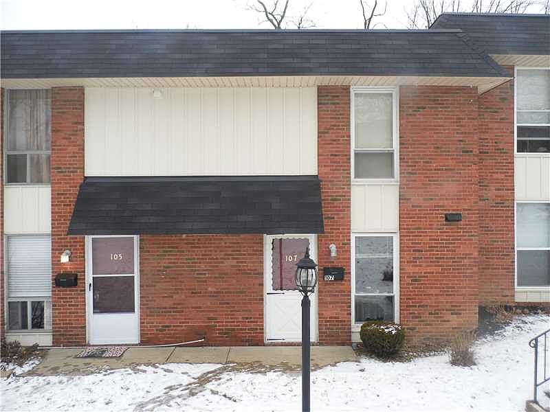 1st image of 107 College Park Dr