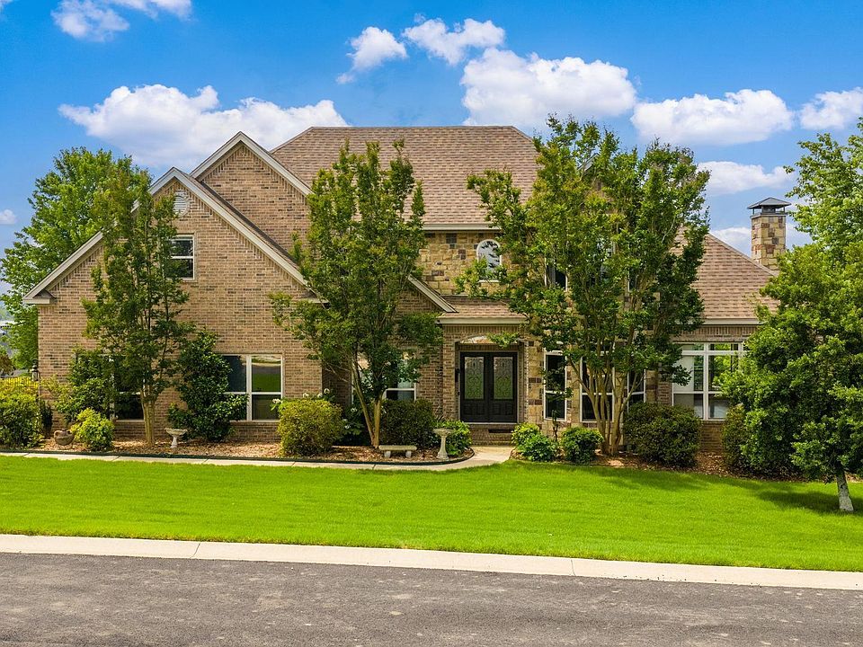 1st image of 89 River Road Dr W