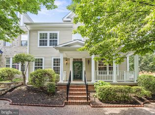 13810 Custis Sq, Woodbridge, VA