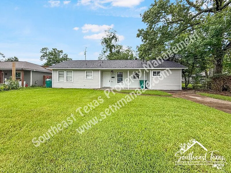 2325 Butler Dr