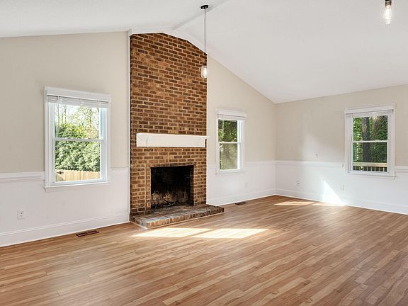 4th image of 2709 Heathersmith Ct