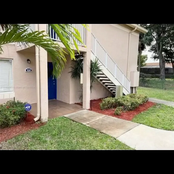 10610 SW 158th Ct #108