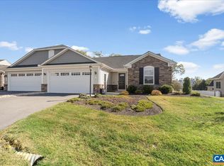 165 S Peak Dr, Mcgaheysville, VA 22840