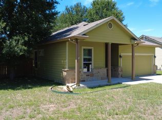 131 Mokulua Ln, Bastrop, TX 78602