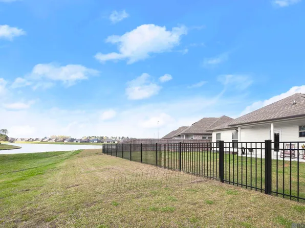 23199 Harlington Dr, Denham Springs, LA 70726