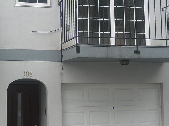 2nd image of 174 Palisade Ave APT 108