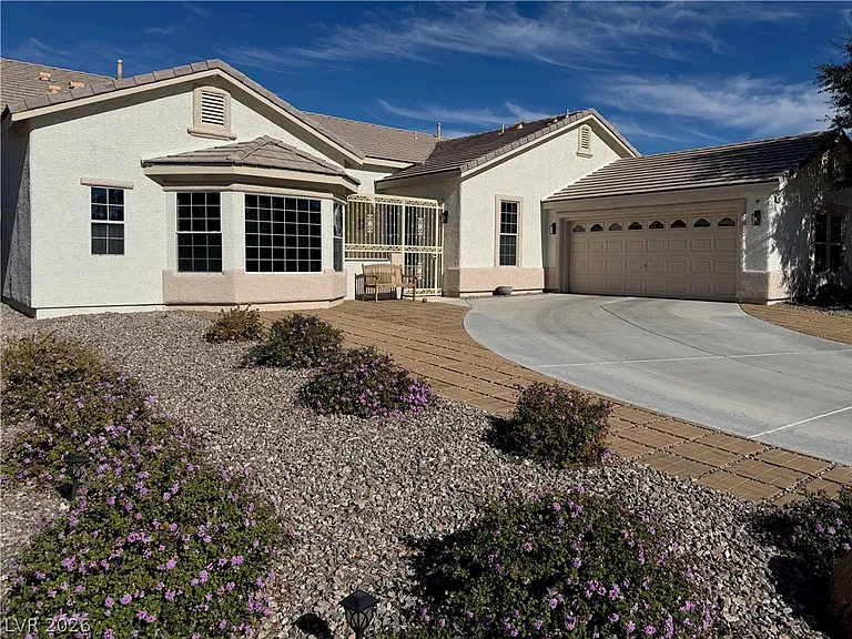 5422 Nestled Moon Ct — Photo 2