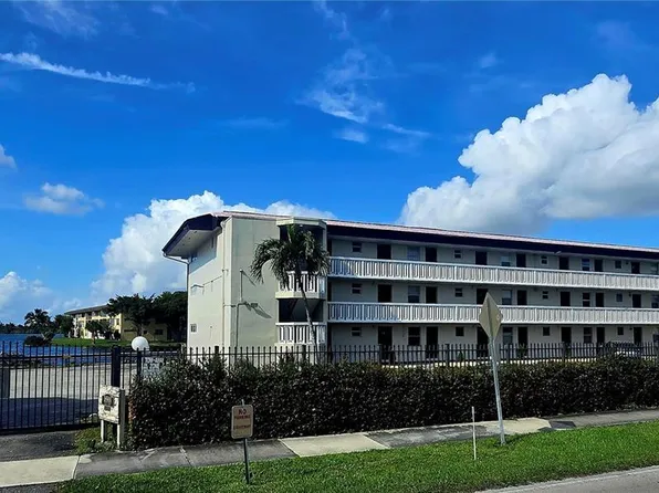 18900 NE 14th Ave #D105, Miami, FL 33179