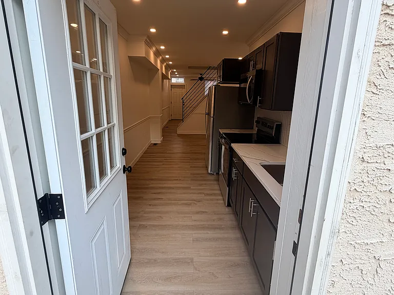 133 W Price St — Photo 5