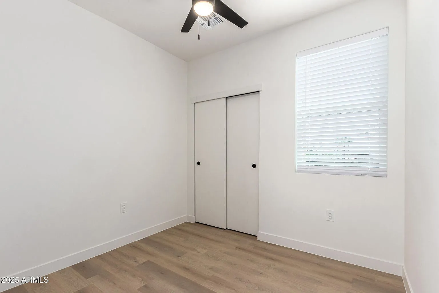 2 bed, 590 sqft, $1,995 — Photo 3