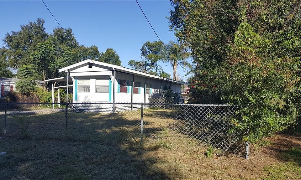2nd image of 2030 Poe St
