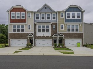 1005 Freeport Dr, Durham, NC 27703