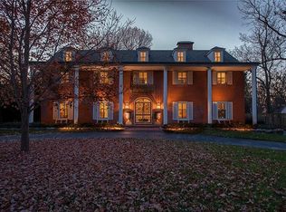 1463 S Virginia Ave, Springfield, MO 65807