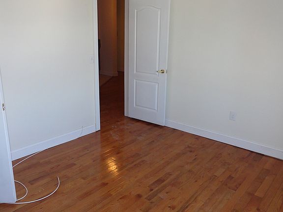 5th image of 150 Belmont Ave APT 203