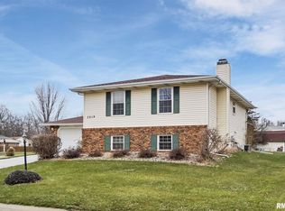 3519 W Pemford Ct, Peoria, IL