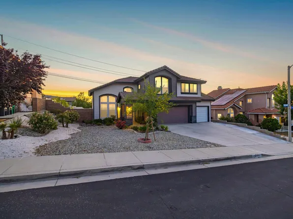 38661 Amberwood Dr, Palmdale, CA 93551