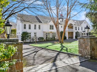 1 Butternut Hollow Rd, Greenwich, CT 06830