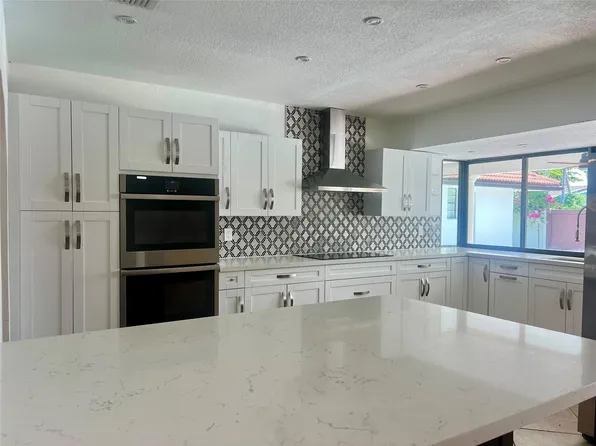 4000 N 37th Avenue, Hollywood, FL 33021