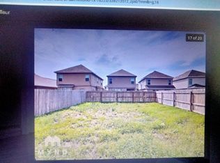 10517 Green Lake Dr, San Antonio, TX 78223