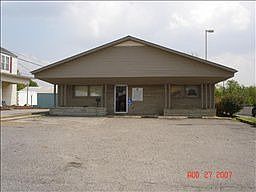 1st image of 712 N Main St