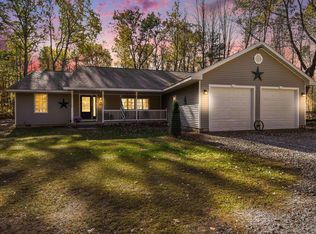 6131 Shellenbarger Rd, Hale, MI 48739
