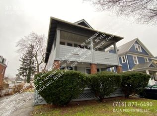 87 Barberry Ter, Rochester, NY 14621