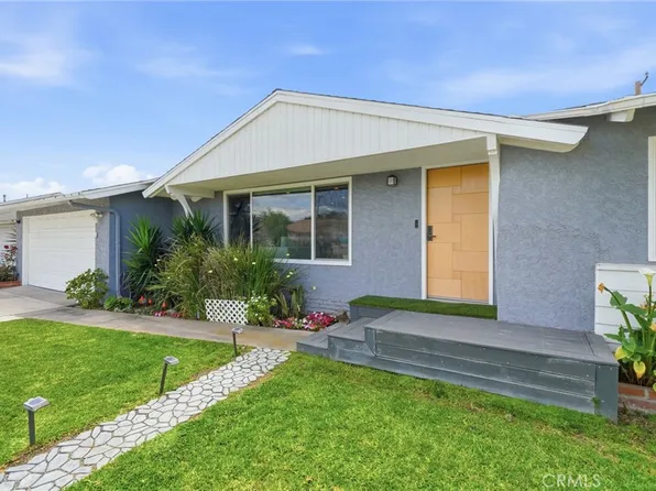 2858 W Keys Ln, Anaheim, CA 92804