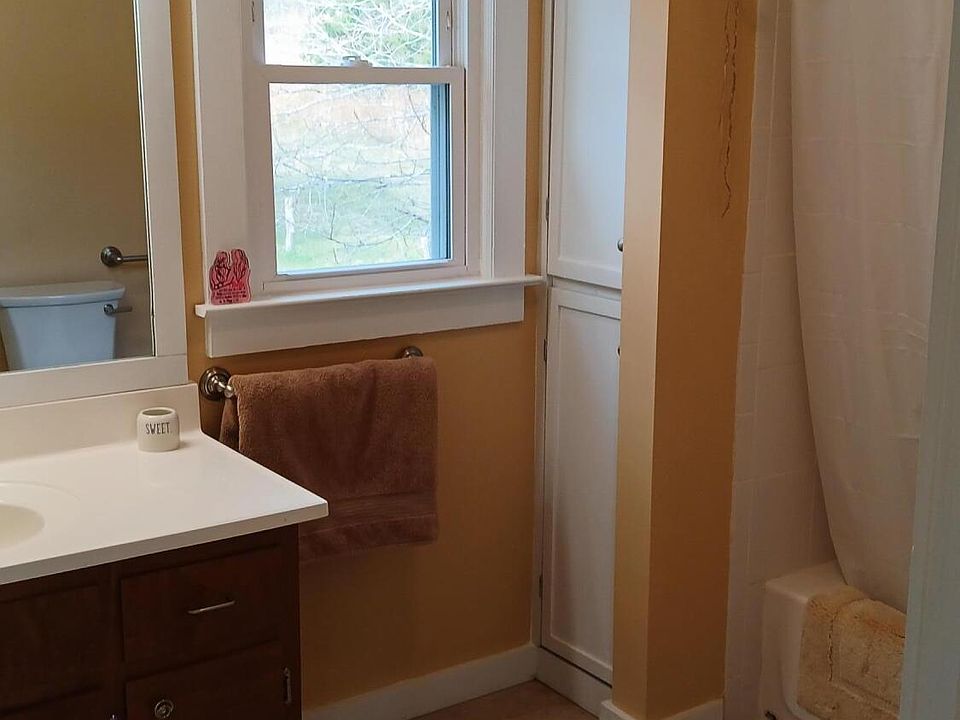 22nd image of 5110 Rich Patch Rd