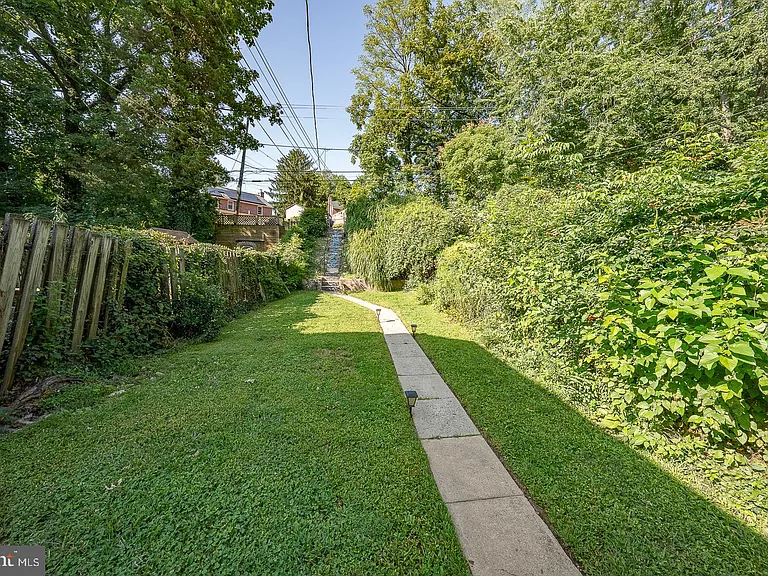 431 W Baltimore Ave — Photo 35