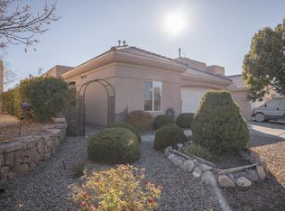 8816 Palomar Ave NE, Albuquerque, NM 87109