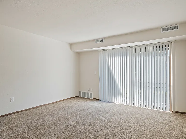 3790 Whispering Way Dr SE — Photo 17