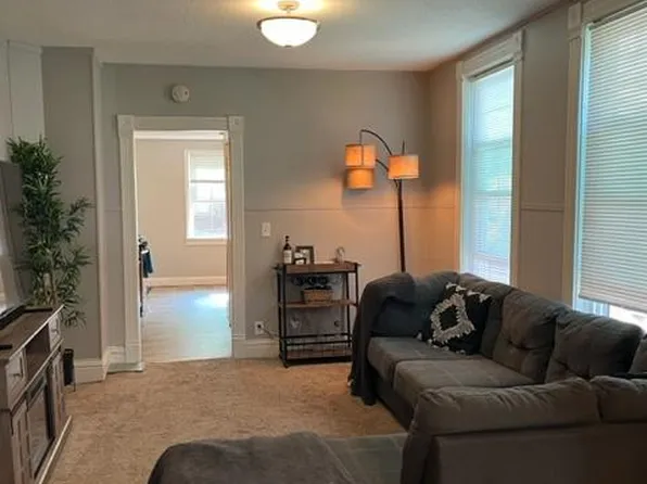 1606 Monroe St NE APT 1, Minneapolis, MN 55413