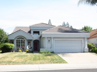 8971 Old Creek Dr, Elk Grove, CA 95758