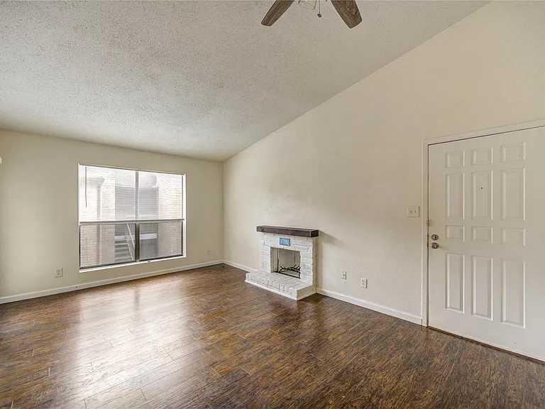 2120 Wilcrest Dr #226 — Photo 7