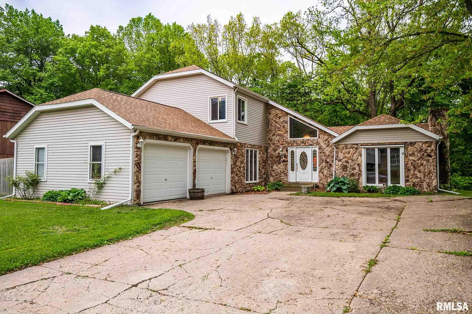 4 Ford Ct photo 1