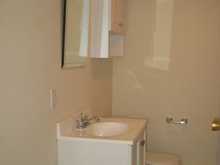 139 Salem St #3F — Photo 3