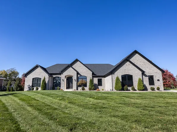 The Burgundy Plan, The Chateaux at Woodfield