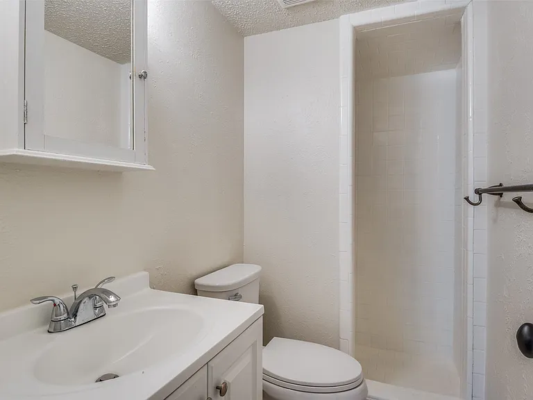 11348 McCree Rd — Photo 7