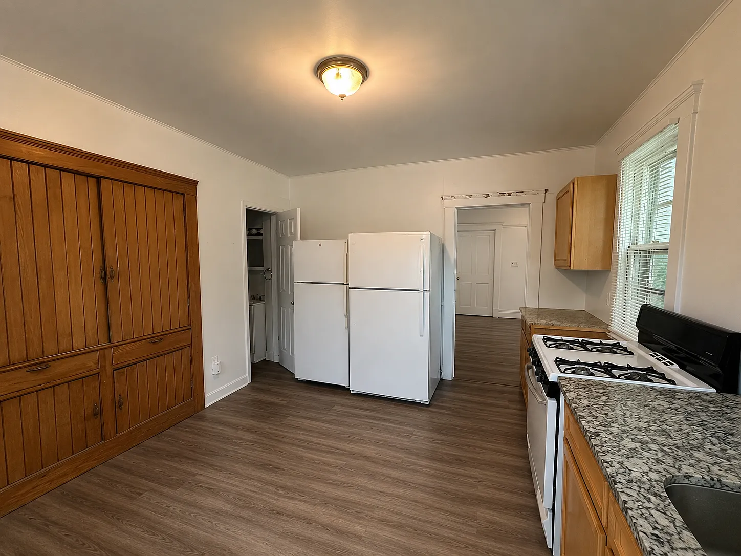 4 bed, 1780 sqft, $3,900 — Photo 4