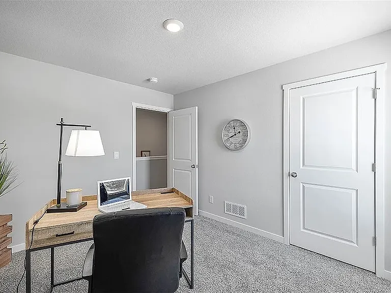 305 Juniper Dr — Photo 11