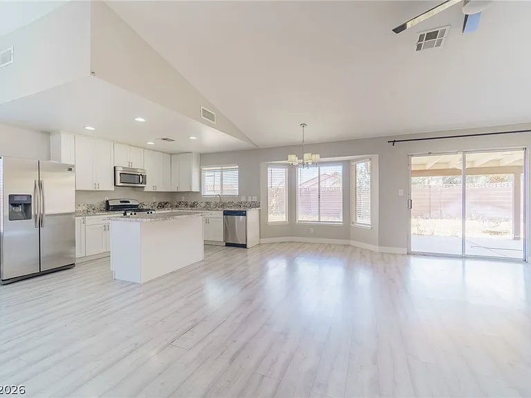 8517 Soneto Ln — Photo 1