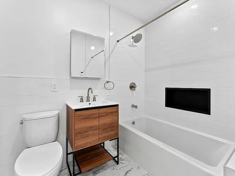 538 Carlton Ave #3 — Photo 7