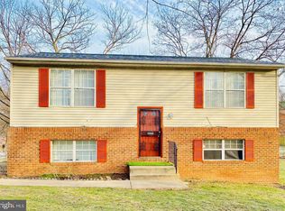925 61st Ave, Capitol Heights, MD 20743