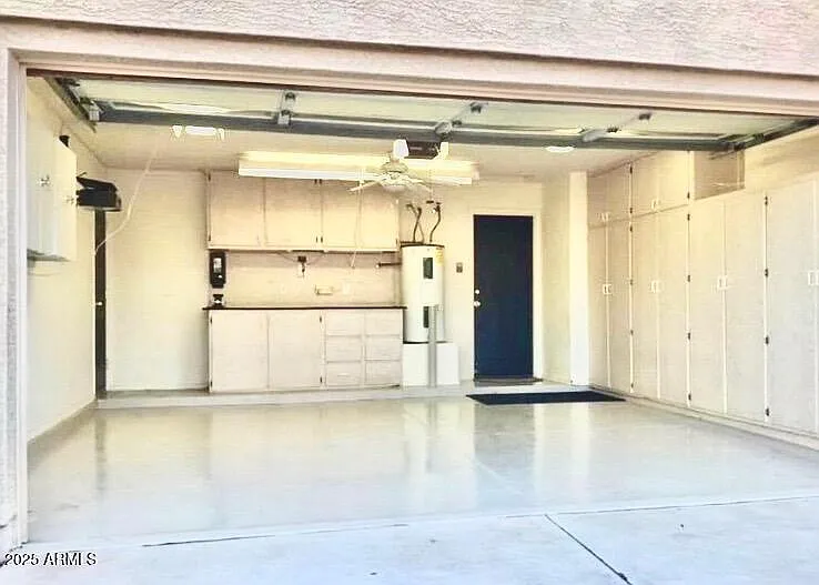 15481 W Mauna Loa Ln — Photo 43