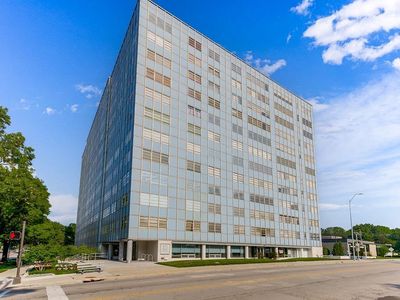 333 W Meyer Blvd APT 215, Kansas City, MO, 64113