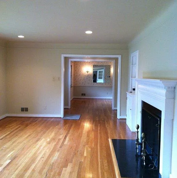 7925 Sagamore Dr — Photo 2