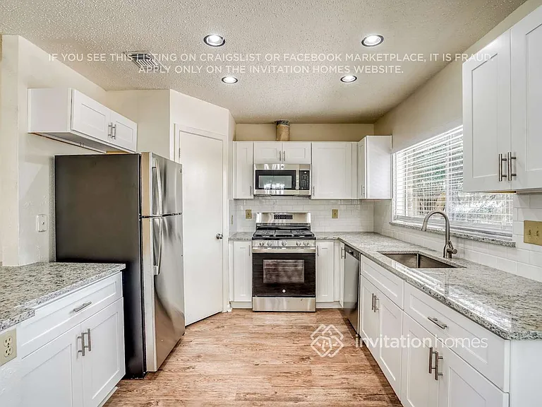 22614 Powell House Ln — Photo 7