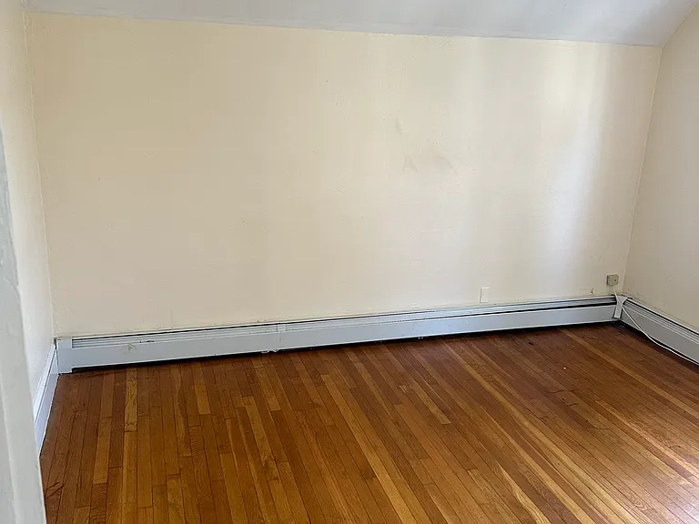 333 Washington St #2 — Photo 7