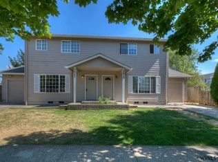 3823 32nd Pl NE, Salem, OR 97301